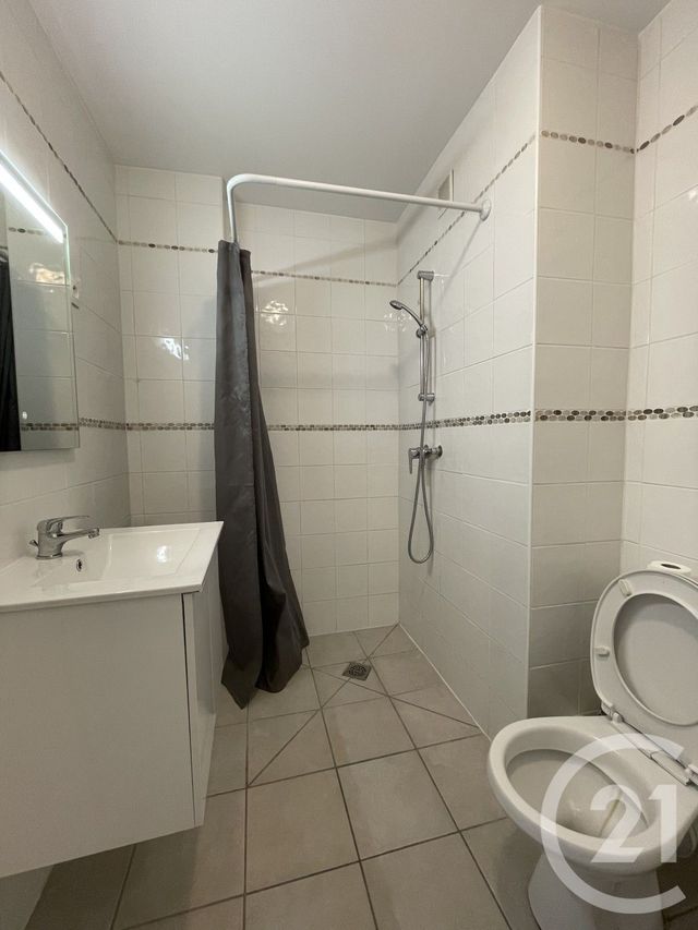 Appartement T3 à louer - 3 pièces - 51.18 m2 - BOURG LES VALENCE - 26 - RHONE-ALPES - Century 21 Alpimmo