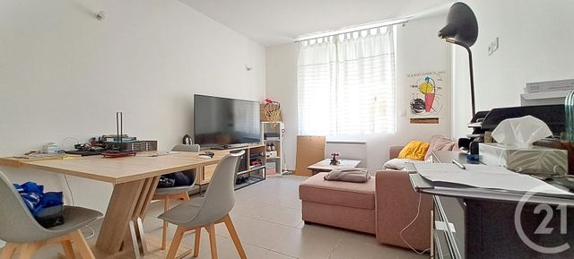 Appartement T2 à louer - 2 pièces - 38.0 m2 - TAIN L HERMITAGE - 26 - RHONE-ALPES - Century 21 Alpimmo