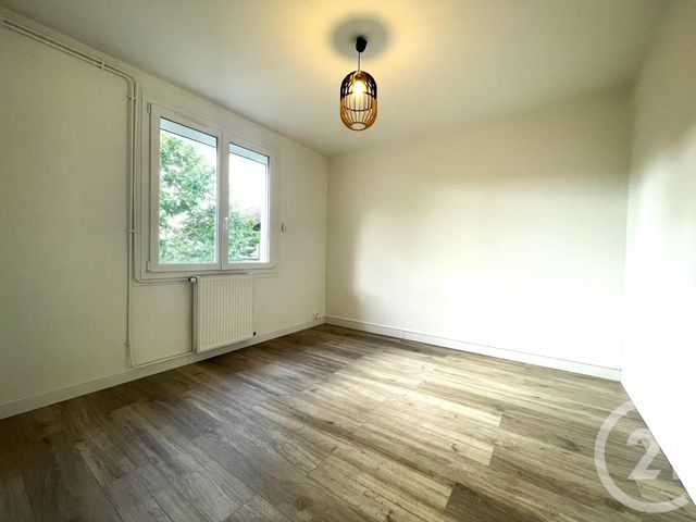 Appartement T4 à louer - 4 pièces - 72.38 m2 - ROMANS SUR ISERE - 26 - RHONE-ALPES - Century 21 Alpimmo