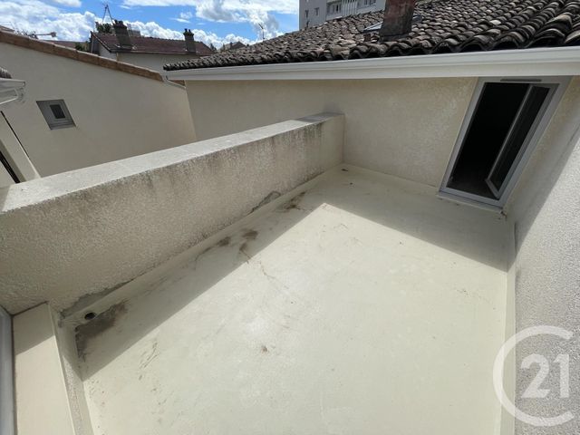Appartement Duplex à louer - 3 pièces - 57.96 m2 - VALENCE - 26 - RHONE-ALPES - Century 21 Alpimmo