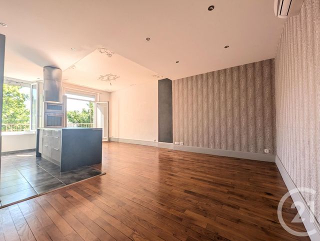 Appartement T4 à vendre - 4 pièces - 105.0 m2 - VALENCE - 26 - RHONE-ALPES - Century 21 Alpimmo