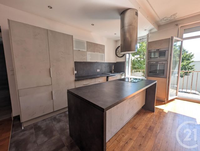 Appartement T4 à vendre - 4 pièces - 105.0 m2 - VALENCE - 26 - RHONE-ALPES - Century 21 Alpimmo