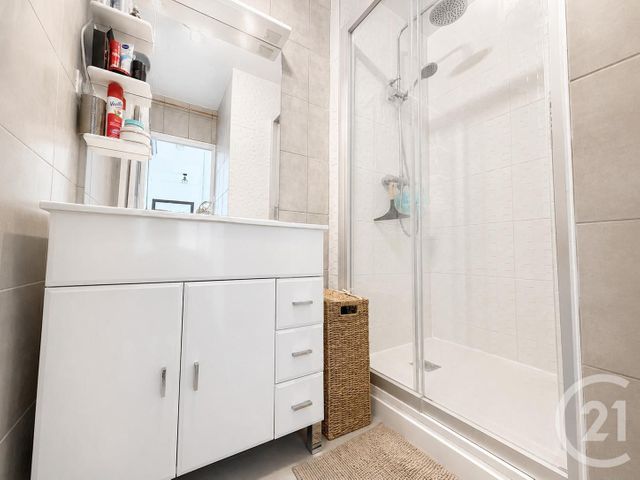 Appartement T2 à vendre - 2 pièces - 53.0 m2 - VALENCE - 26 - RHONE-ALPES - Century 21 Alpimmo