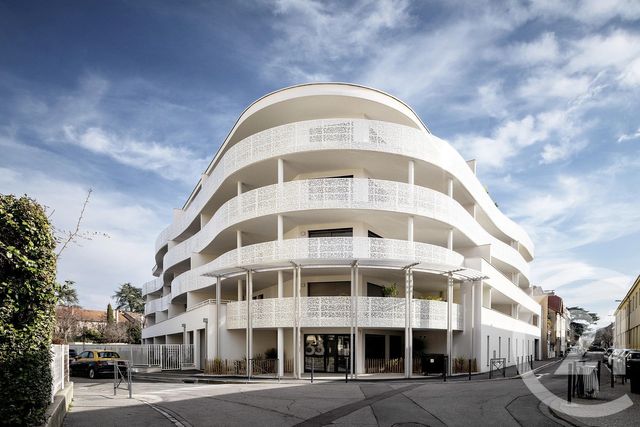Appartement F3 à louer - 3 pièces - 76.23 m2 - VALENCE - 26 - RHONE-ALPES - Century 21 Alpimmo