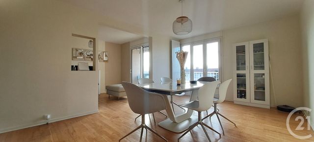 Appartement T4 à louer - 4 pièces - 82.19 m2 - BOURG LES VALENCE - 26 - RHONE-ALPES - Century 21 Alpimmo