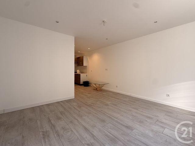 Appartement T3 à vendre - 3 pièces - 48.55 m2 - BOURG LES VALENCE - 26 - RHONE-ALPES - Century 21 Alpimmo