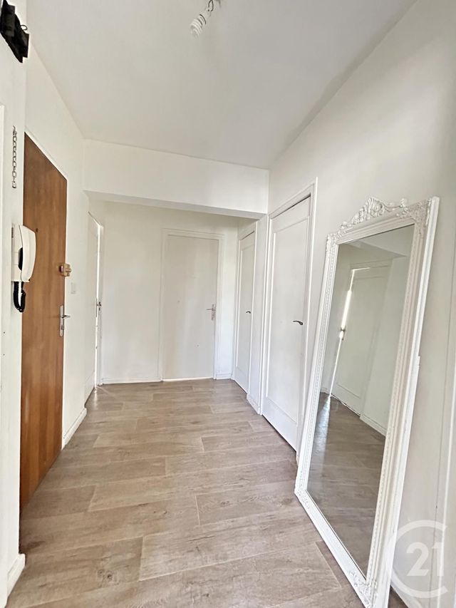Appartement T3 à louer - 3 pièces - 55.56 m2 - VALENCE - 26 - RHONE-ALPES - Century 21 Alpimmo
