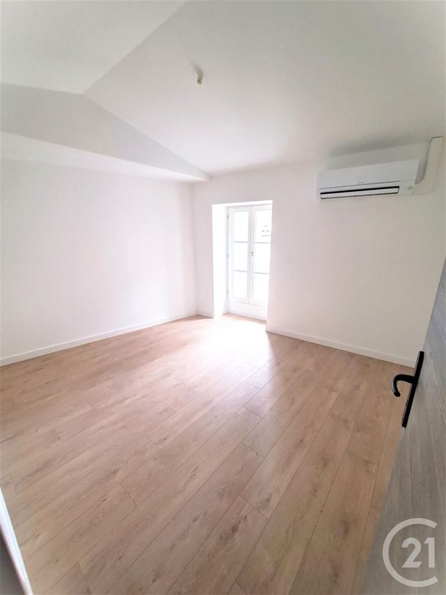Appartement T2 à louer - 2 pièces - 34.0 m2 - VALENCE - 26 - RHONE-ALPES - Century 21 Alpimmo