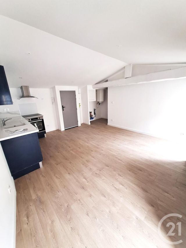 Appartement T2 à louer - 2 pièces - 34.0 m2 - VALENCE - 26 - RHONE-ALPES - Century 21 Alpimmo