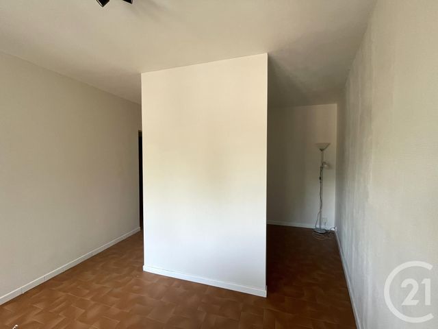 Appartement T1 à louer - 1 pièce - 27.7 m2 - VALENCE - 26 - RHONE-ALPES - Century 21 Alpimmo
