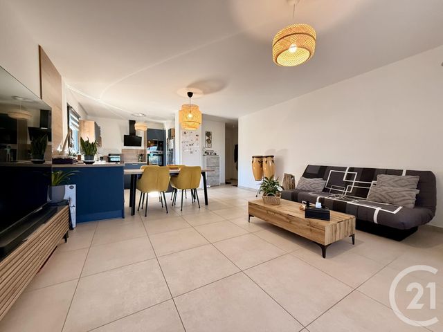 Appartement T4 à vendre - 4 pièces - 90.59 m2 - SOYONS - 07 - RHONE-ALPES - Century 21 Alpimmo