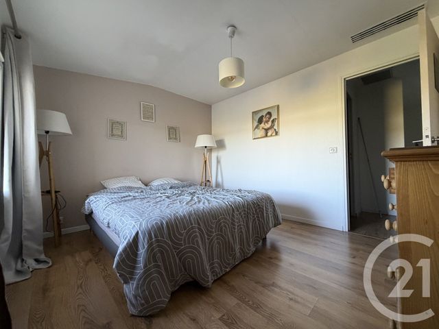 maison à vendre - 4 pièces - 110.0 m2 - CHATEAUNEUF SUR ISERE - 26 - RHONE-ALPES - Century 21 Alpimmo