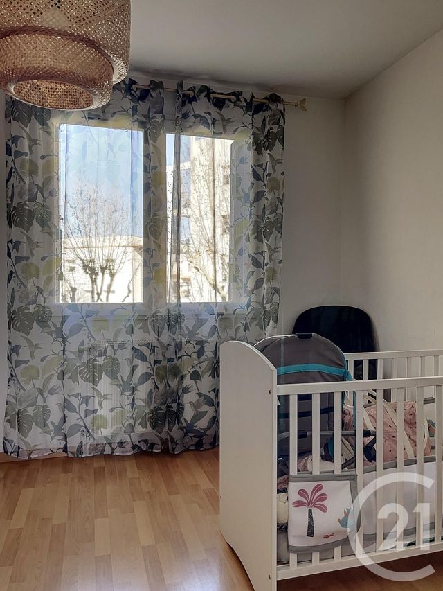 Appartement à vendre - 4 pièces - 76.42 m2 - VALENCE - 26 - RHONE-ALPES - Century 21 Alpimmo