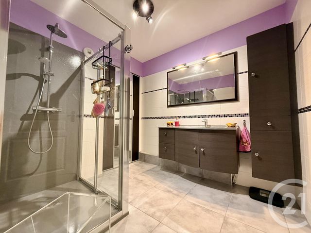 Appartement T4 à vendre - 4 pièces - 98.37 m2 - SOYONS - 07 - RHONE-ALPES - Century 21 Alpimmo