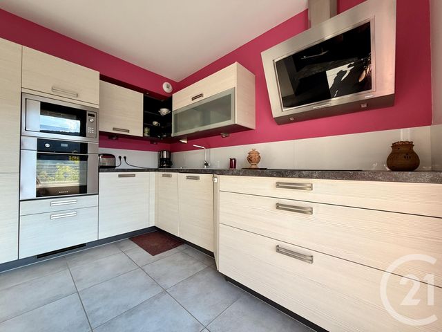 Appartement T4 à vendre - 4 pièces - 98.37 m2 - SOYONS - 07 - RHONE-ALPES - Century 21 Alpimmo