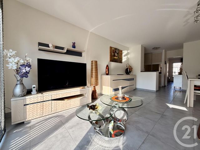 Appartement T4 à vendre - 4 pièces - 98.37 m2 - SOYONS - 07 - RHONE-ALPES - Century 21 Alpimmo
