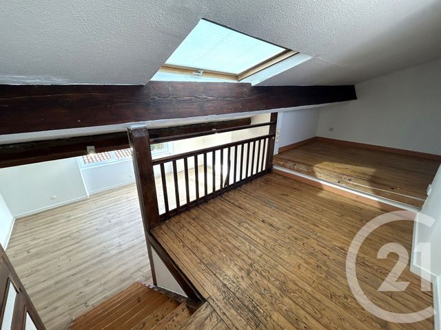 Appartement T1 à louer - 1 pièce - 45.18 m2 - BOURG LES VALENCE - 26 - RHONE-ALPES - Century 21 Alpimmo