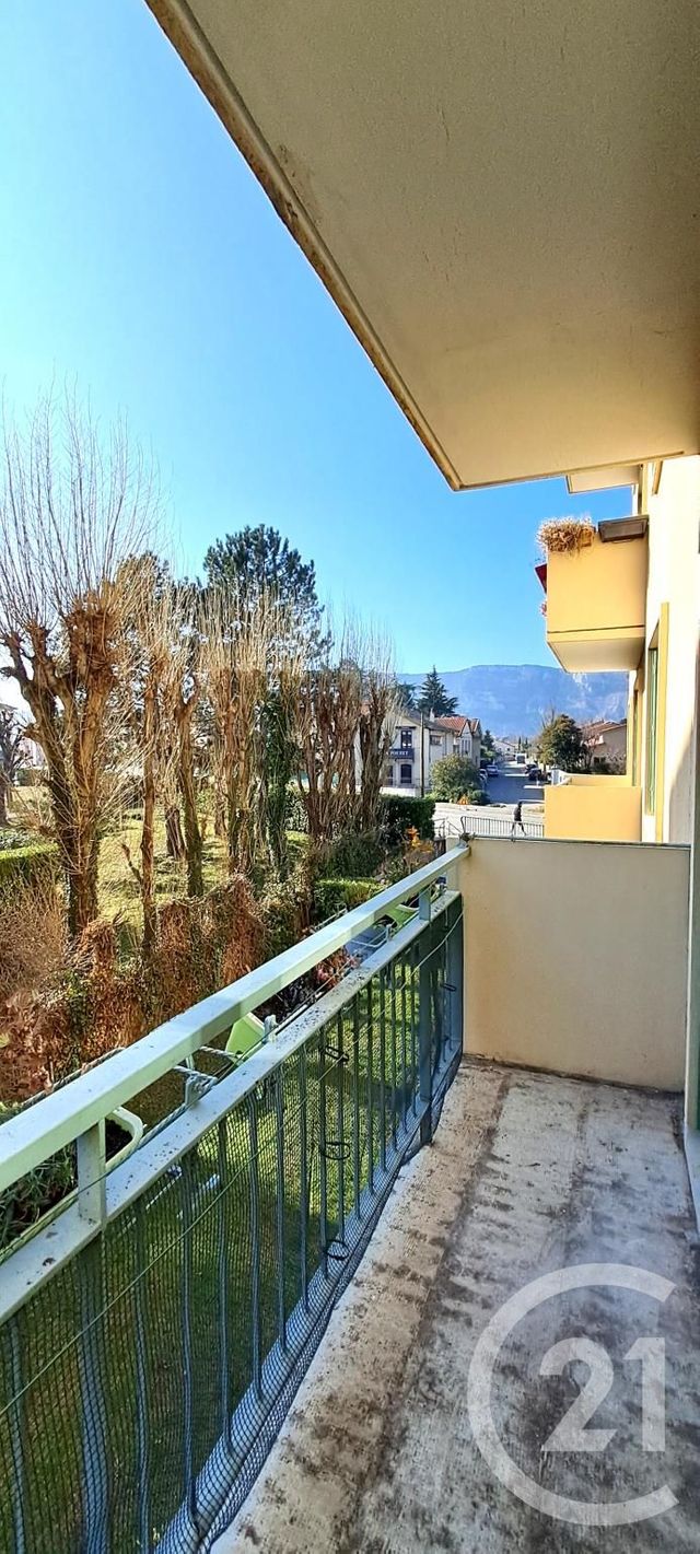 Appartement T4 à louer - 4 pièces - 67.12 m2 - GUILHERAND GRANGES - 07 - RHONE-ALPES - Century 21 Alpimmo