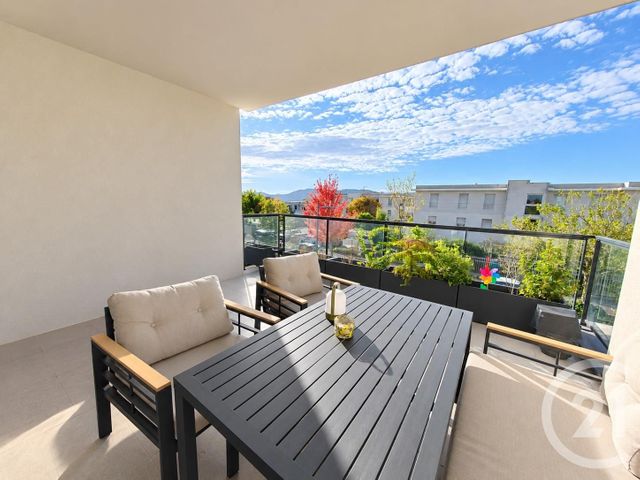 Appartement F3 à vendre - 3 pièces - 76.0 m2 - BOURG LES VALENCE - 26 - RHONE-ALPES - Century 21 Alpimmo