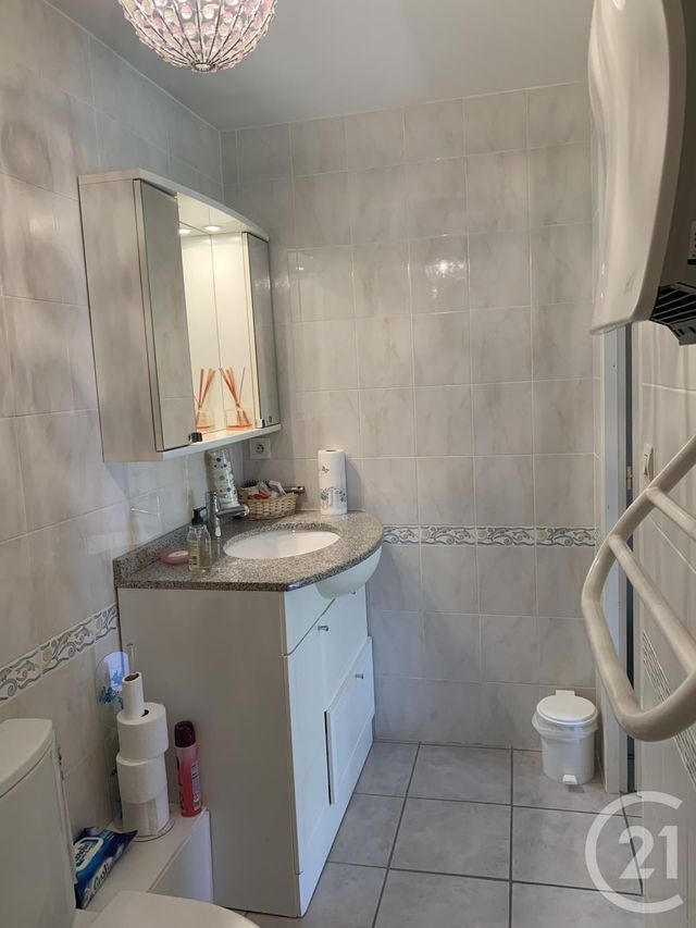 maison à vendre - 6 pièces - 144.0 m2 - PONT DE L ISERE - 26 - RHONE-ALPES - Century 21 Alpimmo maison à vendre - 6 pièces - 144.0 m2 - PONT DE L ISERE - 26 - RHONE-ALPES - Century 21 Alpimmo