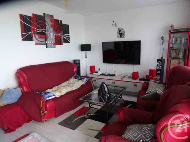 Appartement T3 à vendre - 3 pièces - 76.73 m2 - VALENCE - 26 - RHONE-ALPES - Century 21 Alpimmo Appartement T3 à vendre - 3 pièces - 76.73 m2 - VALENCE - 26 - RHONE-ALPES - Century 21 Alpimmo