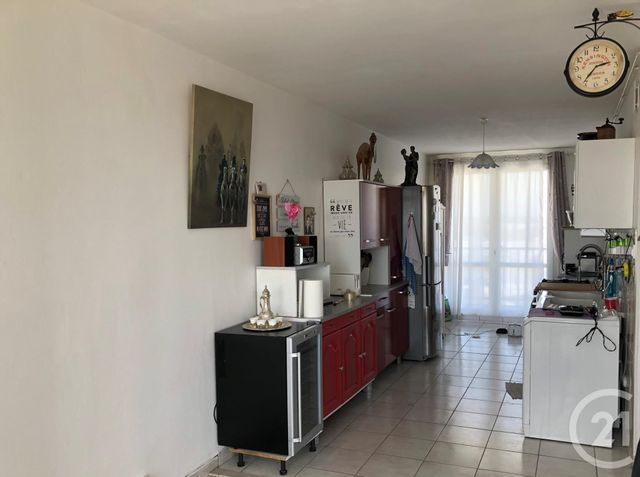 Appartement T3 à vendre - 3 pièces - 76.73 m2 - VALENCE - 26 - RHONE-ALPES - Century 21 Alpimmo Appartement T3 à vendre - 3 pièces - 76.73 m2 - VALENCE - 26 - RHONE-ALPES - Century 21 Alpimmo