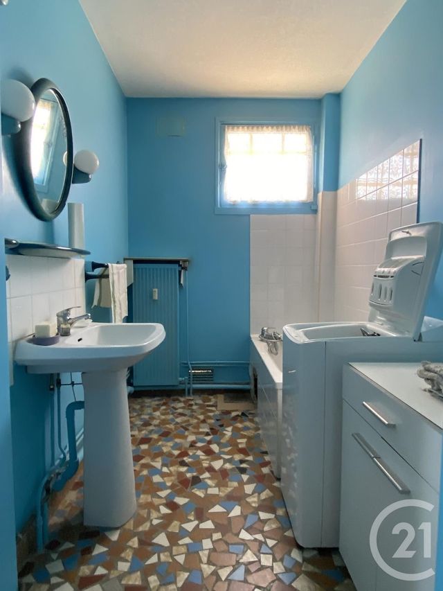 Afficher la photo en grand Appartement F2 à vendre - 2 pièces - 52.0 m2 - VALENCE - 26 - RHONE-ALPES - Century 21 Alpimmo