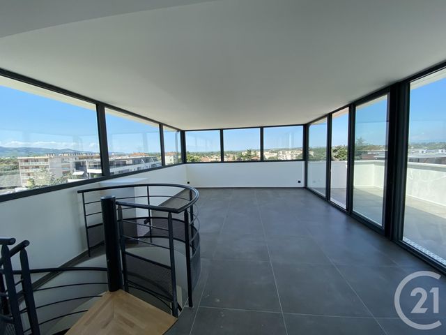 Afficher la photo en grand Appartement Duplex à vendre - 4 pièces - 113.58 m2 - GUILHERAND GRANGES - 07 - RHONE-ALPES - Century 21 Alpimmo