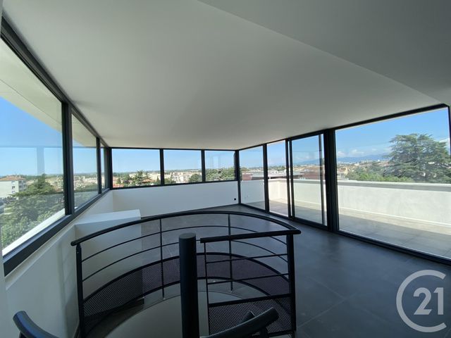 Afficher la photo en grand Appartement Duplex à vendre - 4 pièces - 113.58 m2 - GUILHERAND GRANGES - 07 - RHONE-ALPES - Century 21 Alpimmo