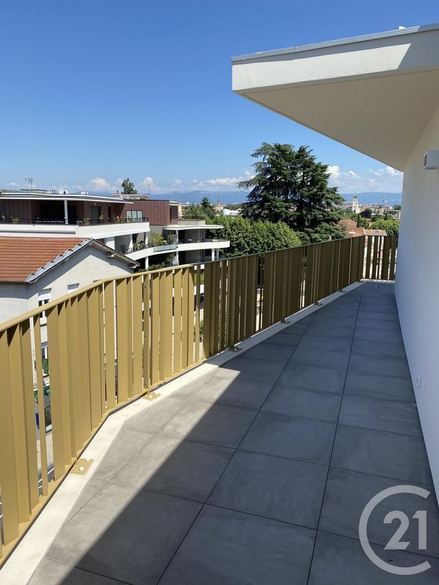 Afficher la photo en grand Appartement Duplex à vendre - 4 pièces - 113.58 m2 - GUILHERAND GRANGES - 07 - RHONE-ALPES - Century 21 Alpimmo