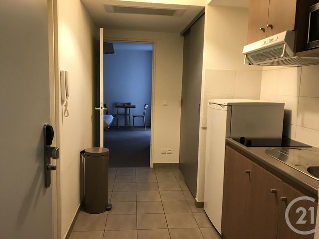 Afficher la photo en grand Appartement F2 à vendre - 2 pièces - 45.0 m2 - VALENCE - 26 - RHONE-ALPES - Century 21 Alpimmo