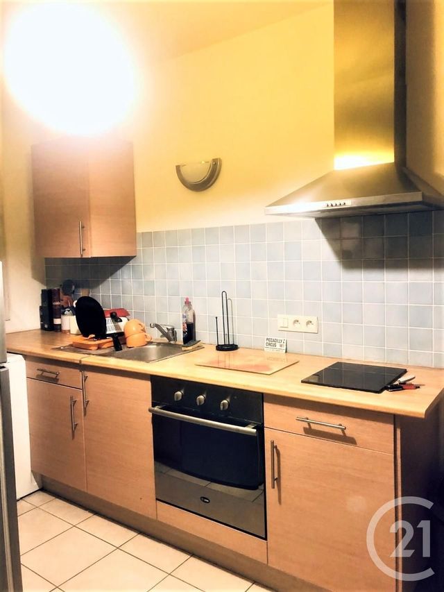 Afficher la photo en grand Appartement F1 à vendre - 1 pièce - 35.0 m2 - VALENCE - 26 - RHONE-ALPES - Century 21 Alpimmo