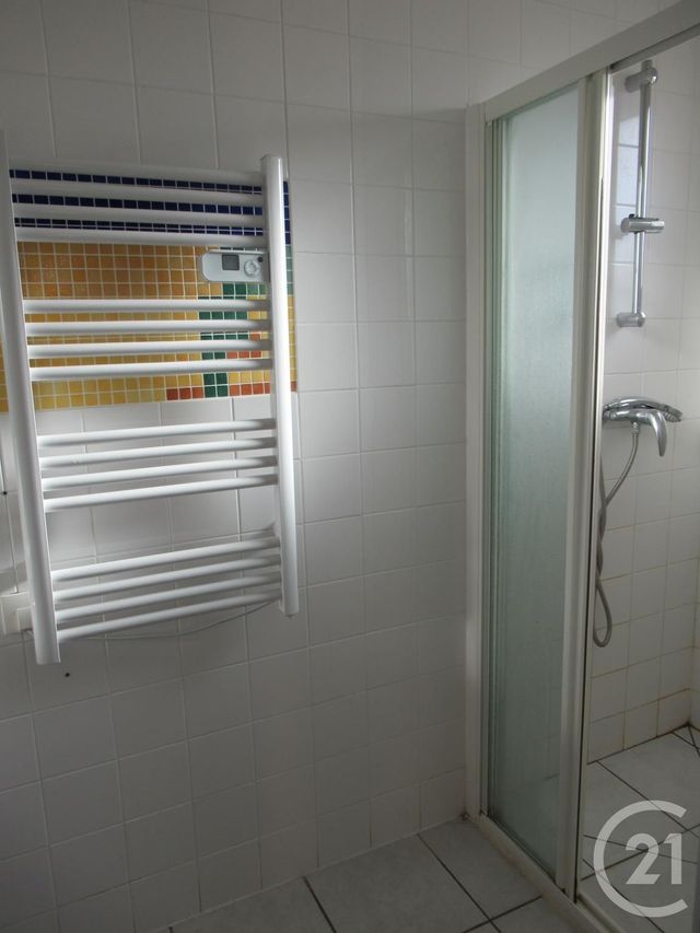 Afficher la photo en grand Appartement F2 à vendre - 2 pièces - 39.0 m2 - CHATEAUNEUF SUR ISERE - 26 - RHONE-ALPES - Century 21 Alpimmo