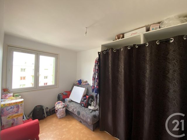 Afficher la photo en grand appartement à vendre - 4 pièces - 68.0 m2 - GUILHERAND GRANGES - 07 - RHONE-ALPES - Century 21 Alpimmo