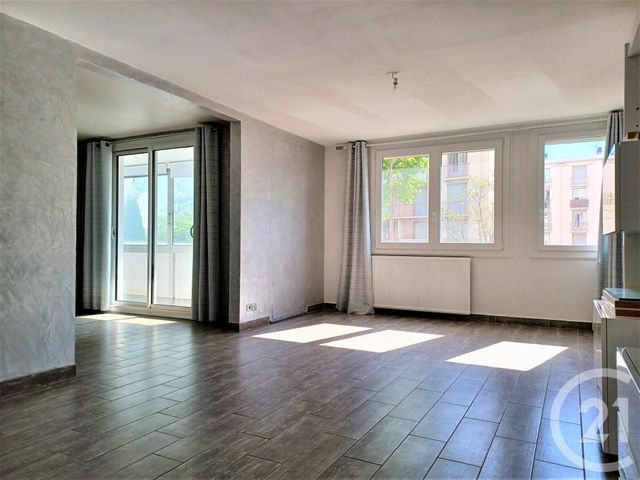 Appartement F5 à vendre - 5 pièces - 94.61 m2 - VALENCE - 26 - RHONE-ALPES - Century 21 Alpimmo