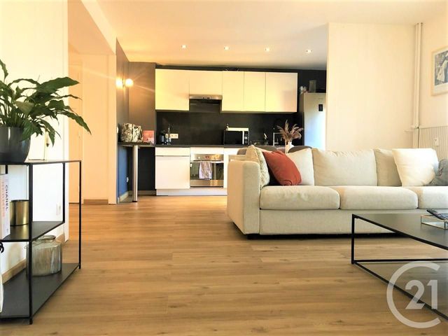 Appartement F2 à louer - 2 pièces - 55.0 m2 - VALENCE - 26 - RHONE-ALPES - Century 21 Alpimmo