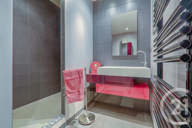 Appartement à vendre - 4 pièces - 157.0 m2 - VALENCE - 26 - RHONE-ALPES - Century 21 Alpimmo